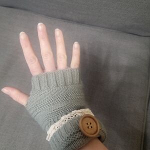 Gray Knit Foldover Fingerless Gloves With Lace and Button Accents